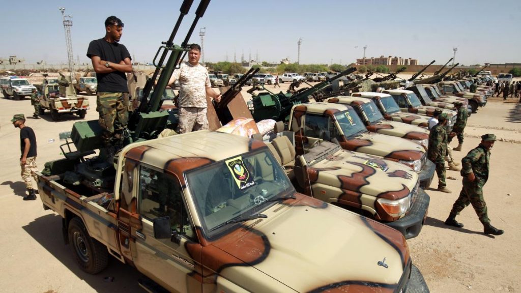 تصورات لحلٍّ ليبي: ترحيبٌ مصري بمجلسين بلا السراج وحفتر