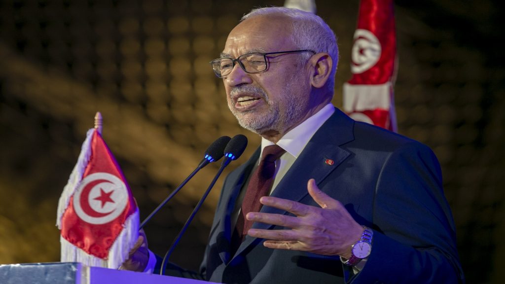 الغنوشي: لم أعلن بعد نيتي الترشح لرئاسة النهضة أو أية رئاسة أخرى