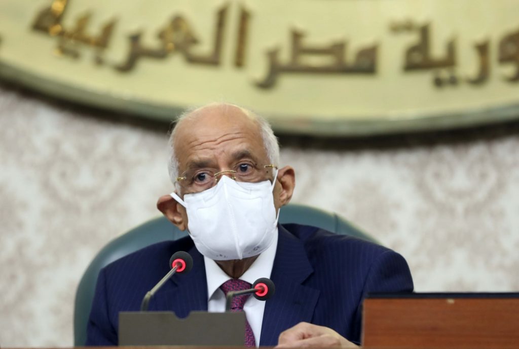 ملامح البرلمان المصري الجديد: طوارئ دائمة وتعديل دستور وضرائب