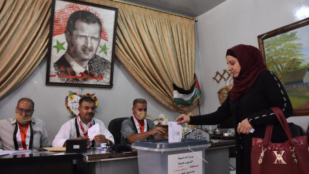 نظام الأسد يحشد العشائر للانتخابات: التفاف على المقاطعة الدولية