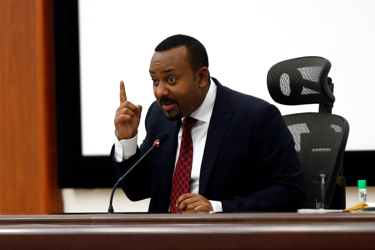 إثيوبيا تحشد على الحدود.. آبي أحمد يتحدث عن خيارات بلاده والسودان يدعوه لسحب القوات