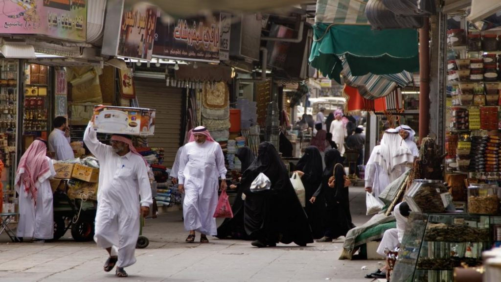 فتح الحدود ينعش التجارة بين قطر والسعودية