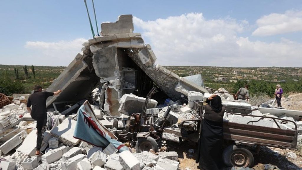 مجزرة جديدة للنظام بإدلب في ثالث أيام عيد الأضحى