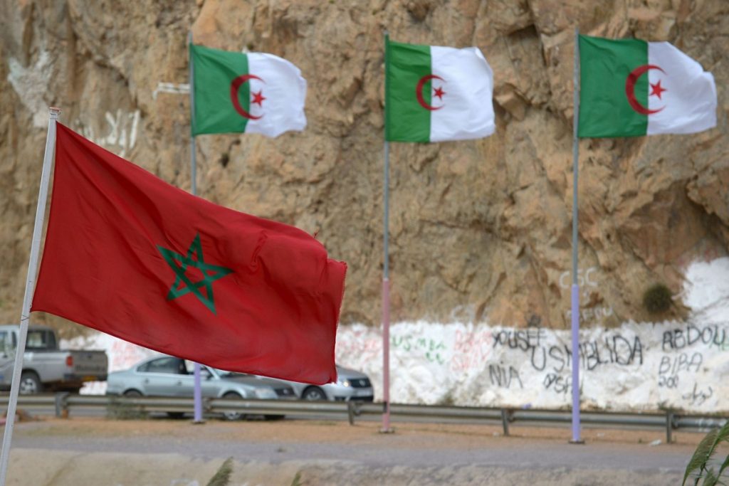 الجزائر تستدعي سفيرها في الرباط للتشاور