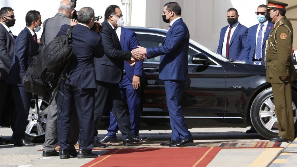 الضغوط المصرية تعيد تفعيل الاتفاقات الاقتصادية مع حكومة الدبيبة