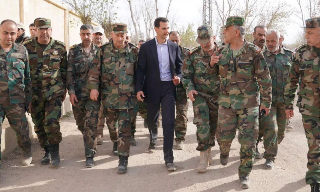 النظام السوري يقطع علاقاته بأوكرانيا وتركيا تواصل تعزيزاتها في إدلب وحلب