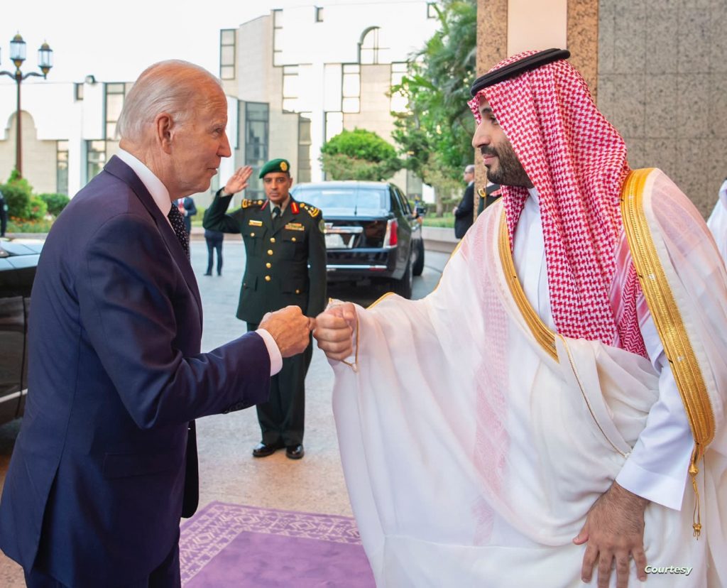 بايدن في السعودية.. بيان مشترك يتعهد باستقرار أسواق الطاقة العالمية ومنع إيران من امتلاك سلاح نووي