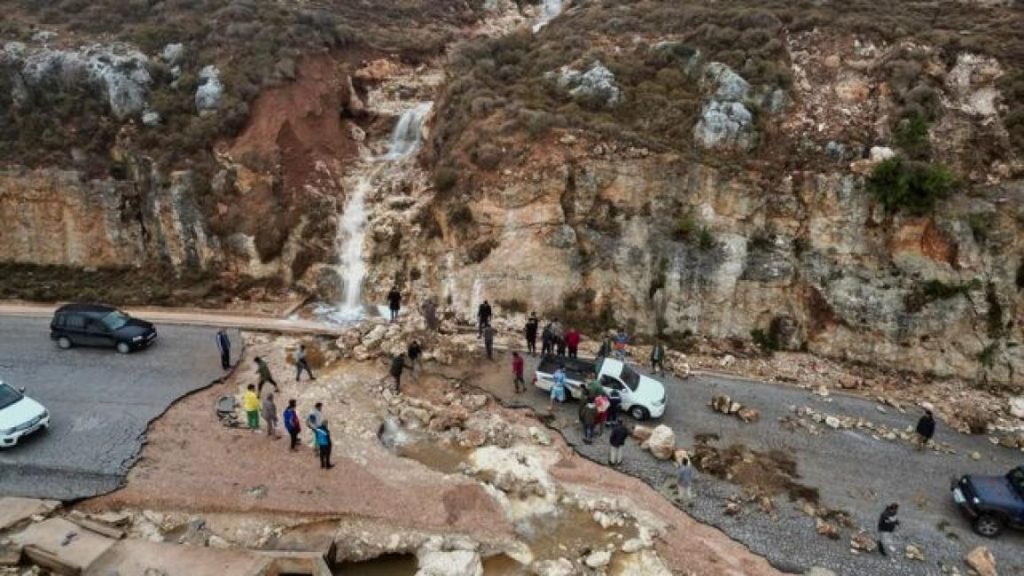 نحو 5300 قتيل بسيول ليبيا وتقديرات بتشرّد 30 ألفا