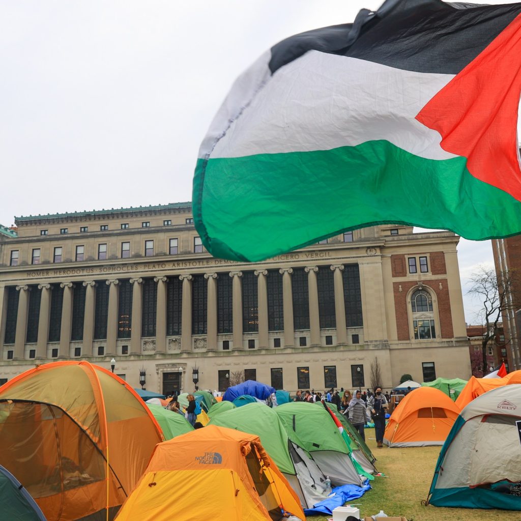 تصويت لحجب الثقة عن رئيس جامعة أميركية وسط الحراك الطلابي المناصر لغزة