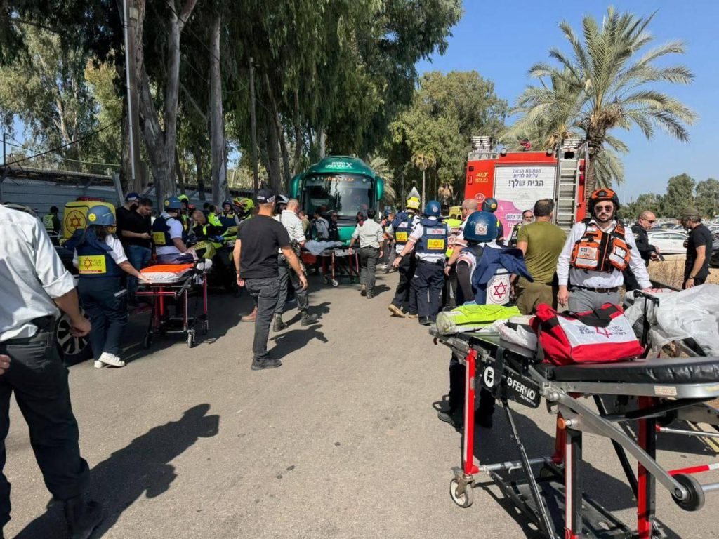 يوم دام على العدو