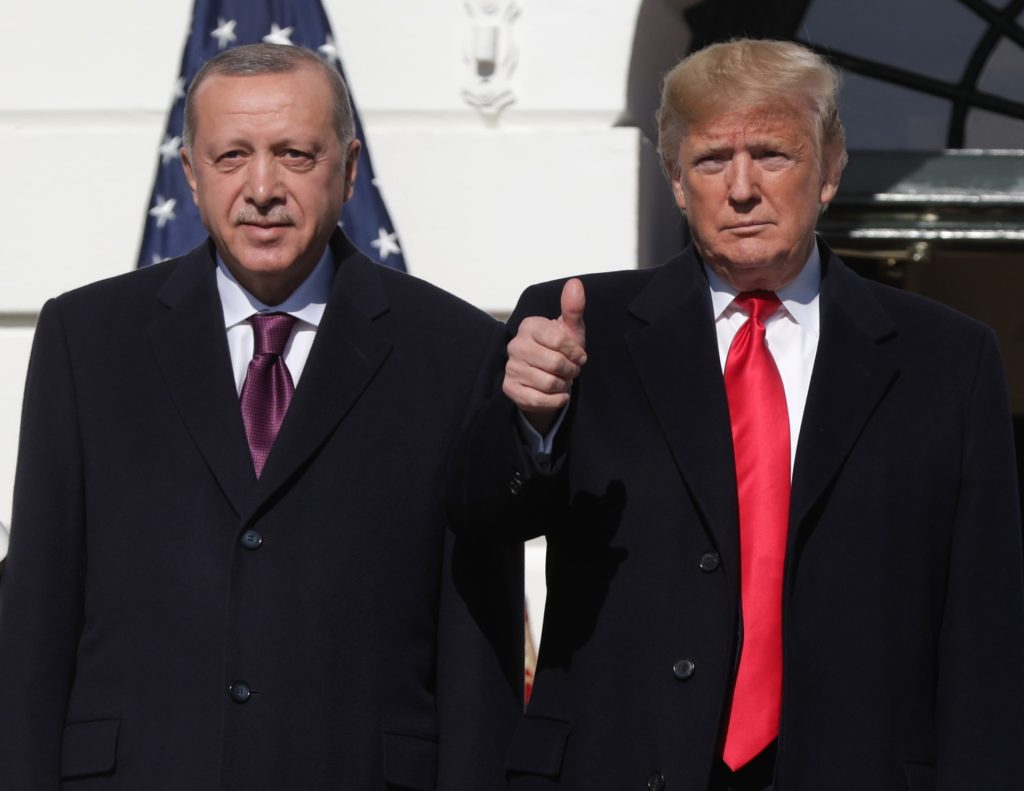 ترامب: تركيا ذكية وسيكون معها مفتاح الأحداث بسوريا