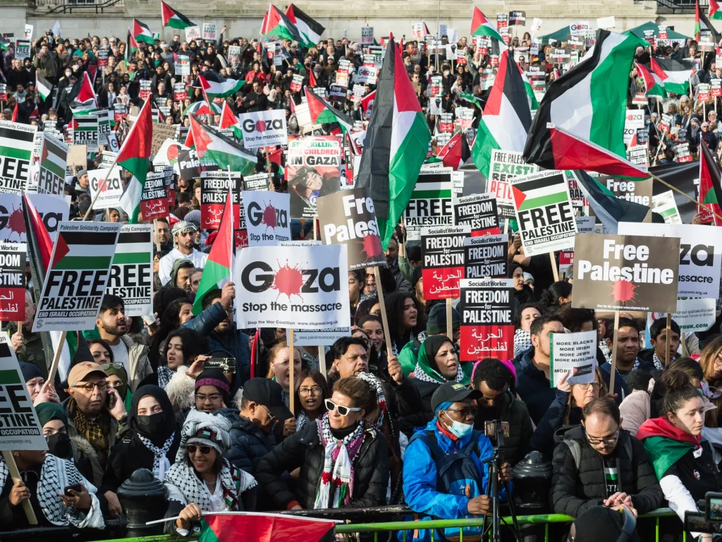 حماس تدعو لتظاهرات واسعة رفضا لمخططات تهجير فلسطينيي غزة