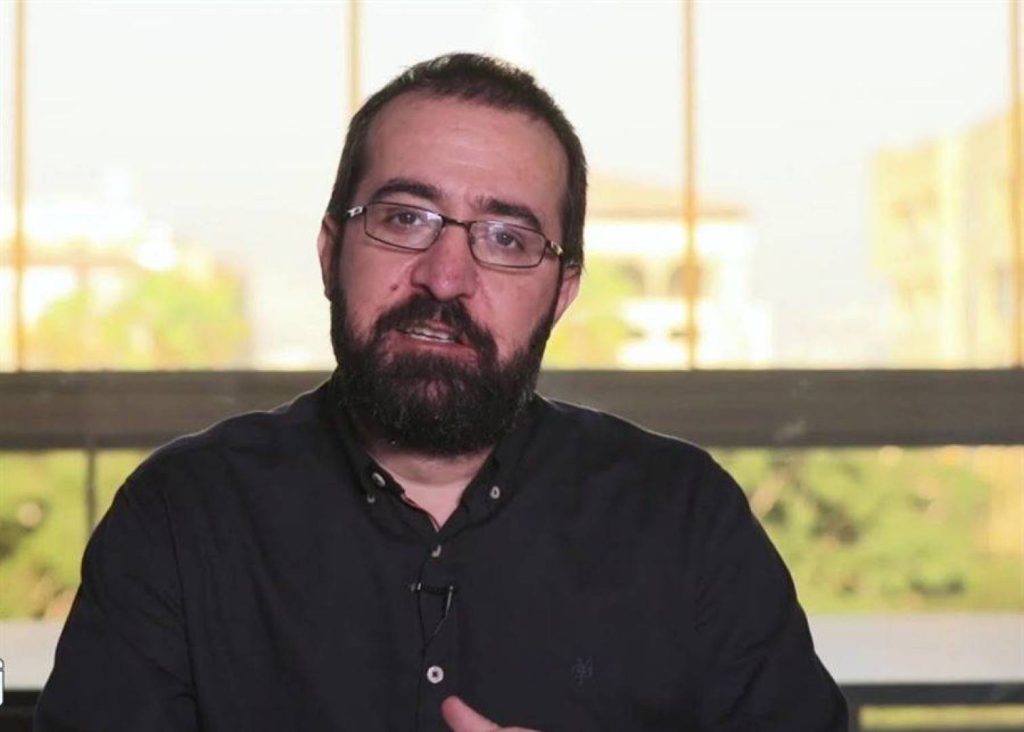 ما تعرف تحكي زي البشر خصوصا في رمضان ؟