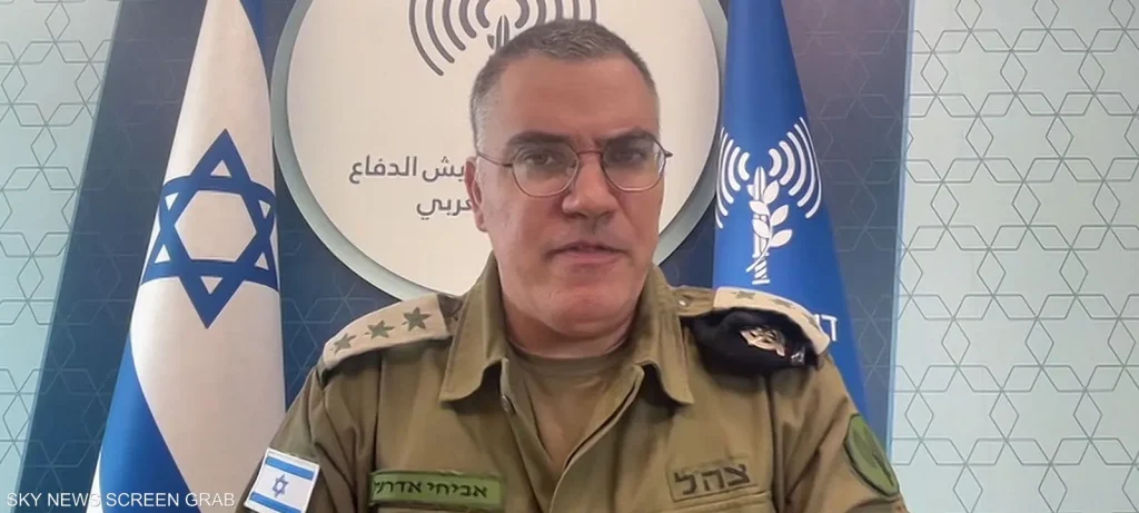 أفيخاي أدرعي يستفز السوريين من القنيطرة والمنصات تنتفض غضبا