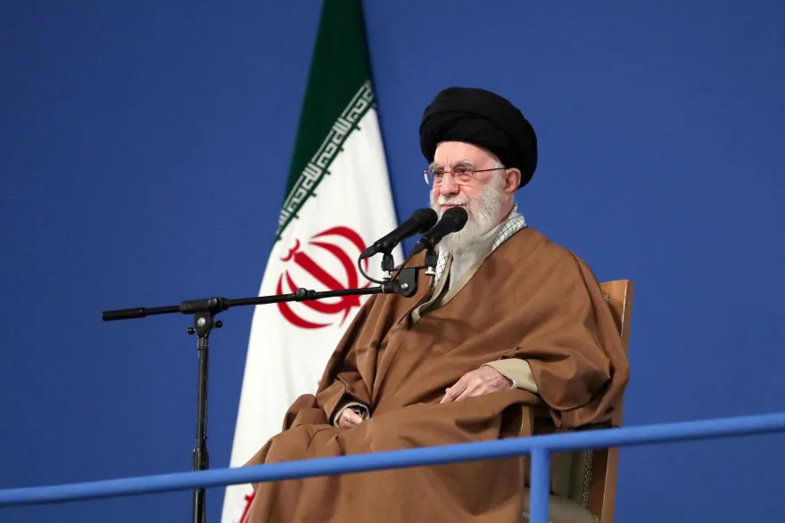 خامنئي يشكك في أن تؤدي المباحثات مع أميركا إلى نتيجة