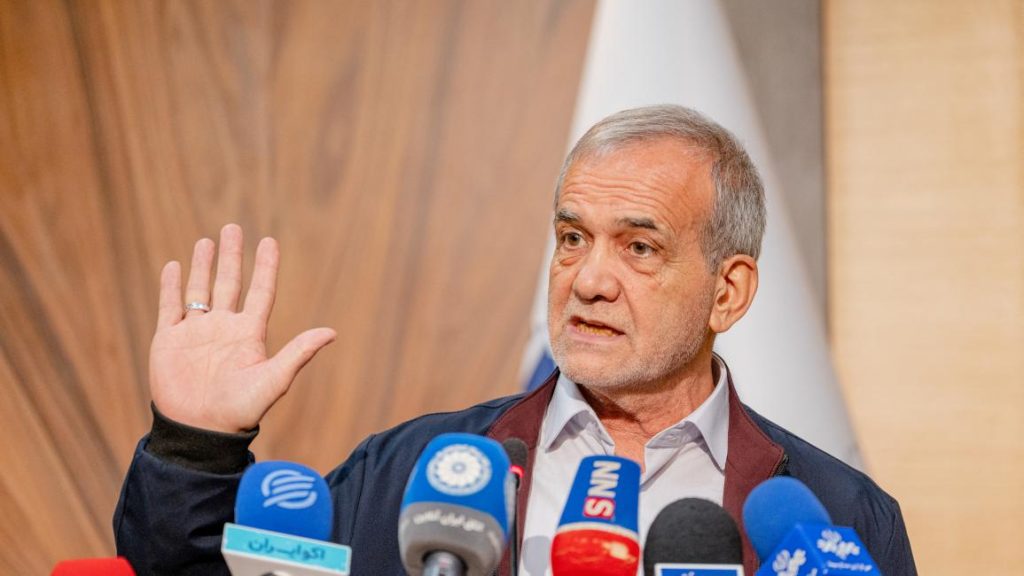 بزشكيان يعلن انتهاء الحرب بـ”نصر عظيم” واستعداده لحل الخلافات مع أميركا