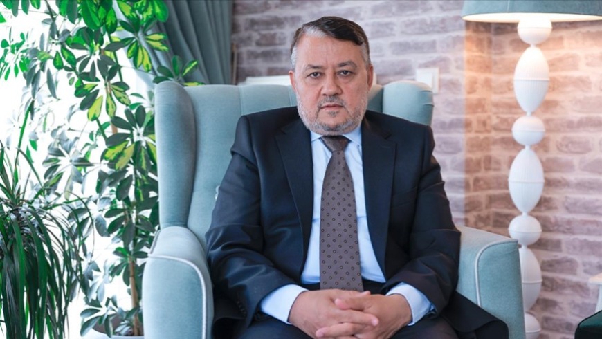 أحمد زيدان مستشارا للشرع